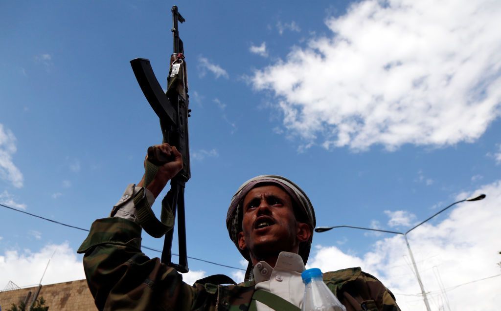 اليمن.. مقتل قائد كتيبة الموت و قيادي حوثي