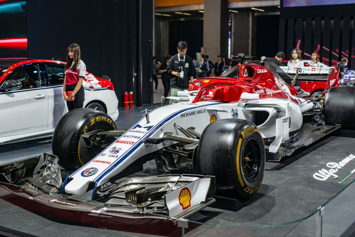 تأجيل سباق فورمولا 1 في الصين بسبب كورونا