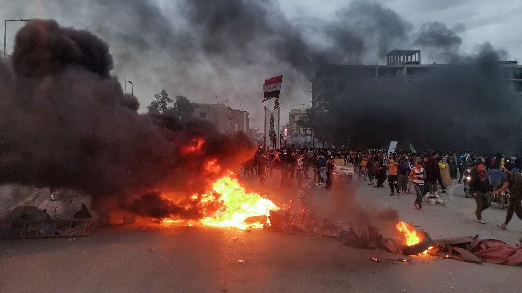 العراق.. إقالة قائد شرطة ذي قار وفرض حظر للتجوال في المحافظة