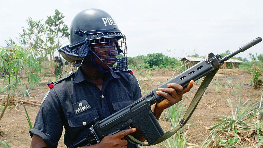 ذعرٌ وقتل في نيجيريا.. حقائق جديدة عن هجوم مسلحين على مدرسة لاختطاف عشرات التلاميذ