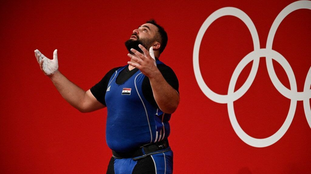 معن أسعد يهدي سوريا برونزية رفع الأثقال