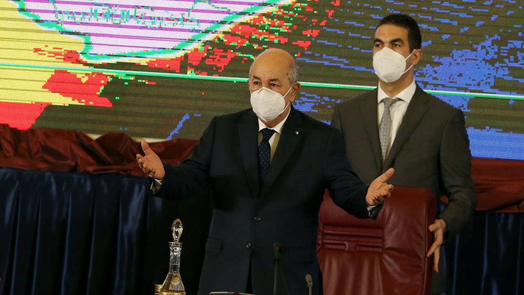 الجزائر.. عفو رئاسي عن 3000 سجين