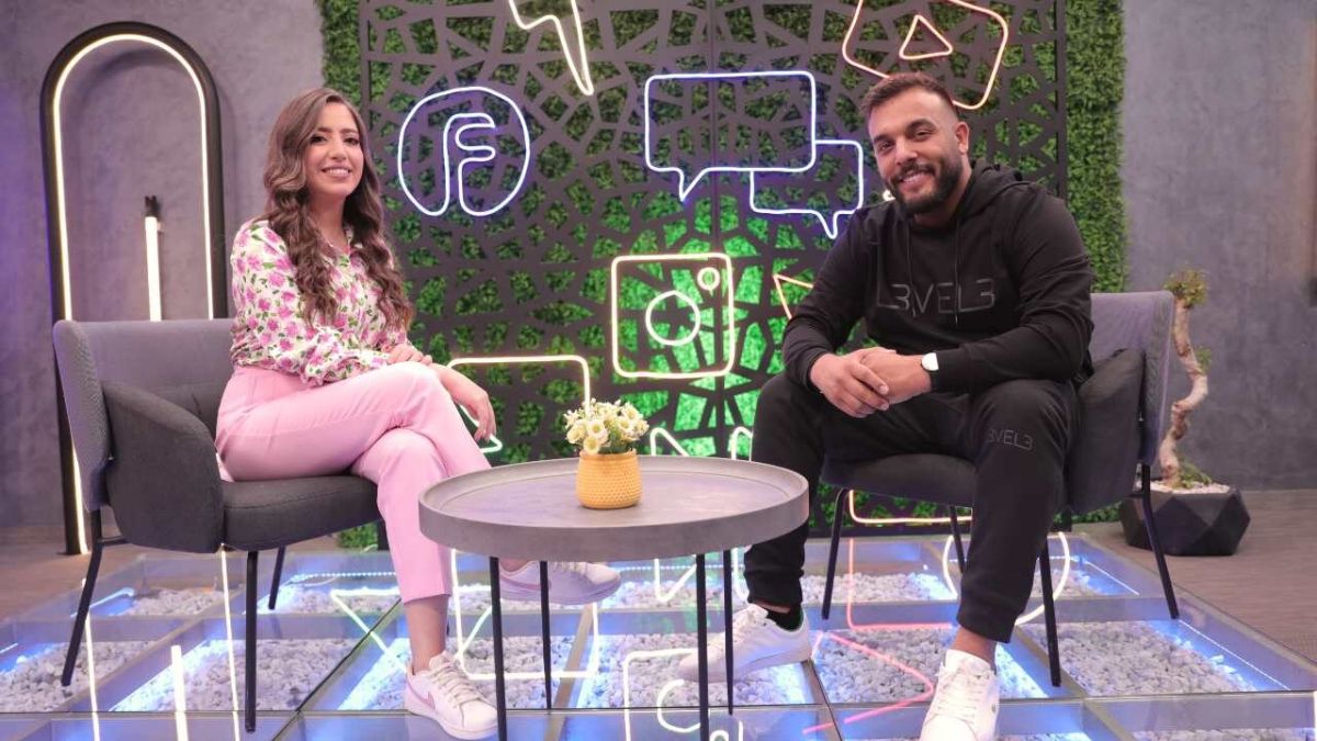 من لاعب كرة قدم إلى مغني يشعل المسرح ..ضياء عليان يتحدث عن المحطات والتجارب الصعبة