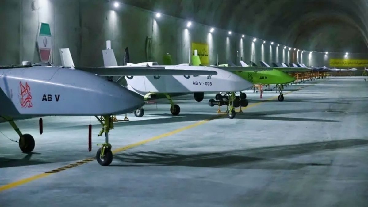 لماذا تتعرض إيران لانتقادات داخلية بسبب الحرب الأوكرانية؟