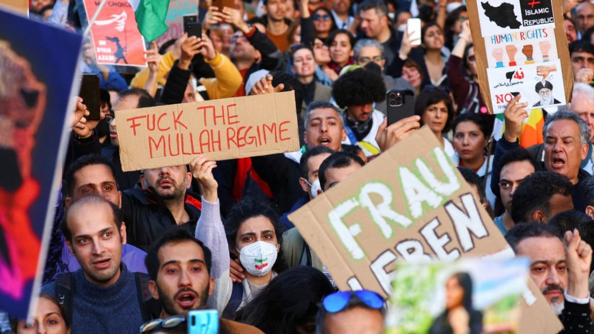 هل أعاقت الاحتجاجات الإيرانية الصفقة النووية؟