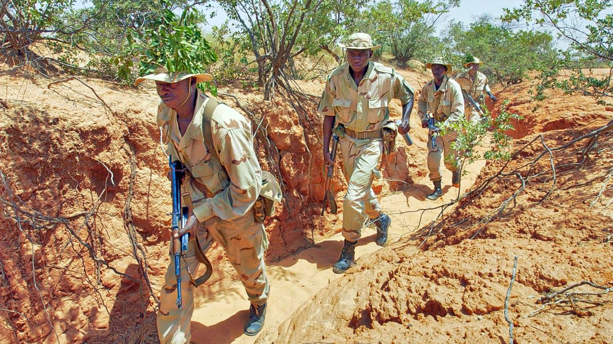 مقتل عشرات الجنود في النيجر إثر كمين لتنظيم داعش