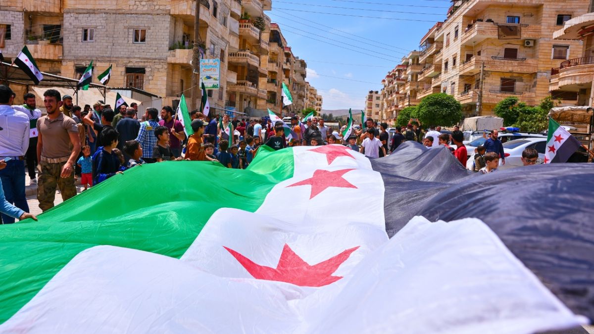 سوريا.. قانون برلماني يتعلق بأموال المعارضين يثير الجدل