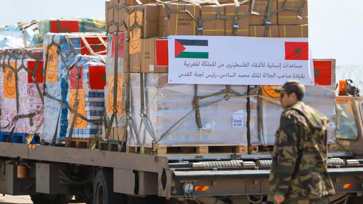 عن طريق البر.. المغرب يرسل مساعدات إلى غزة