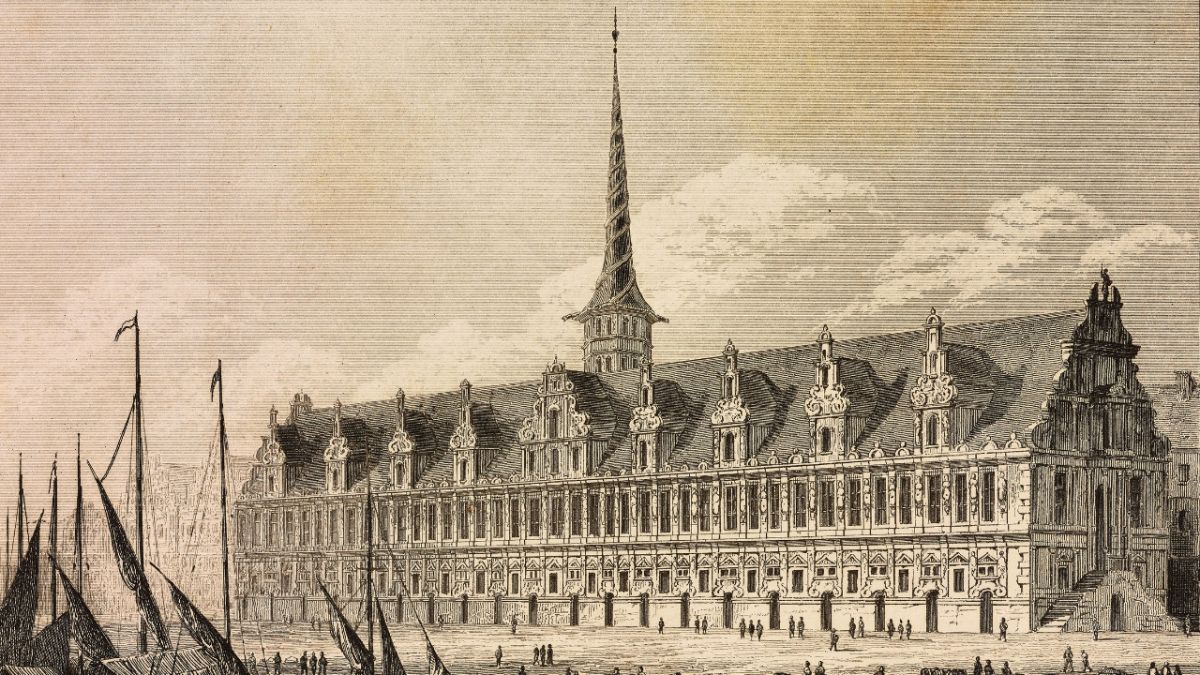 كيف أصبح مبنى "بورصة كوبنهاغن" بعد الحريق الضخم؟